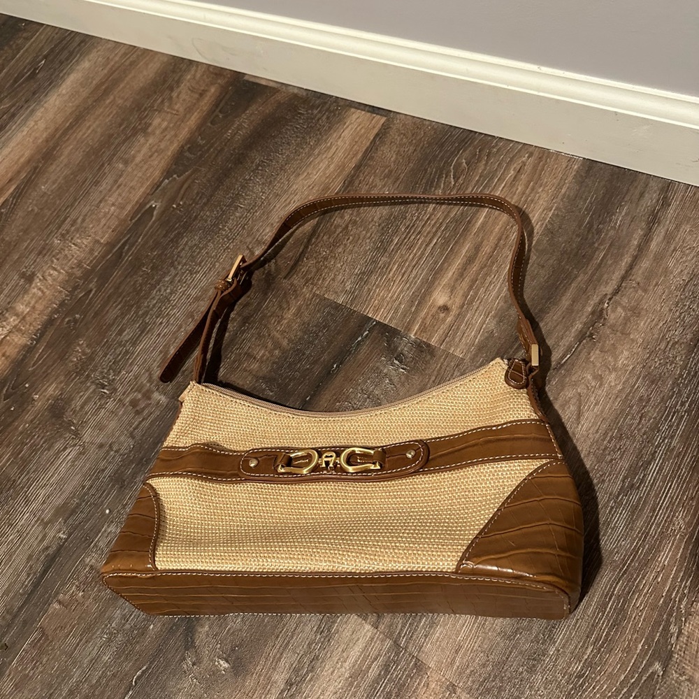 Vintage Etienne Aigner Purse - Picture 2 of 6